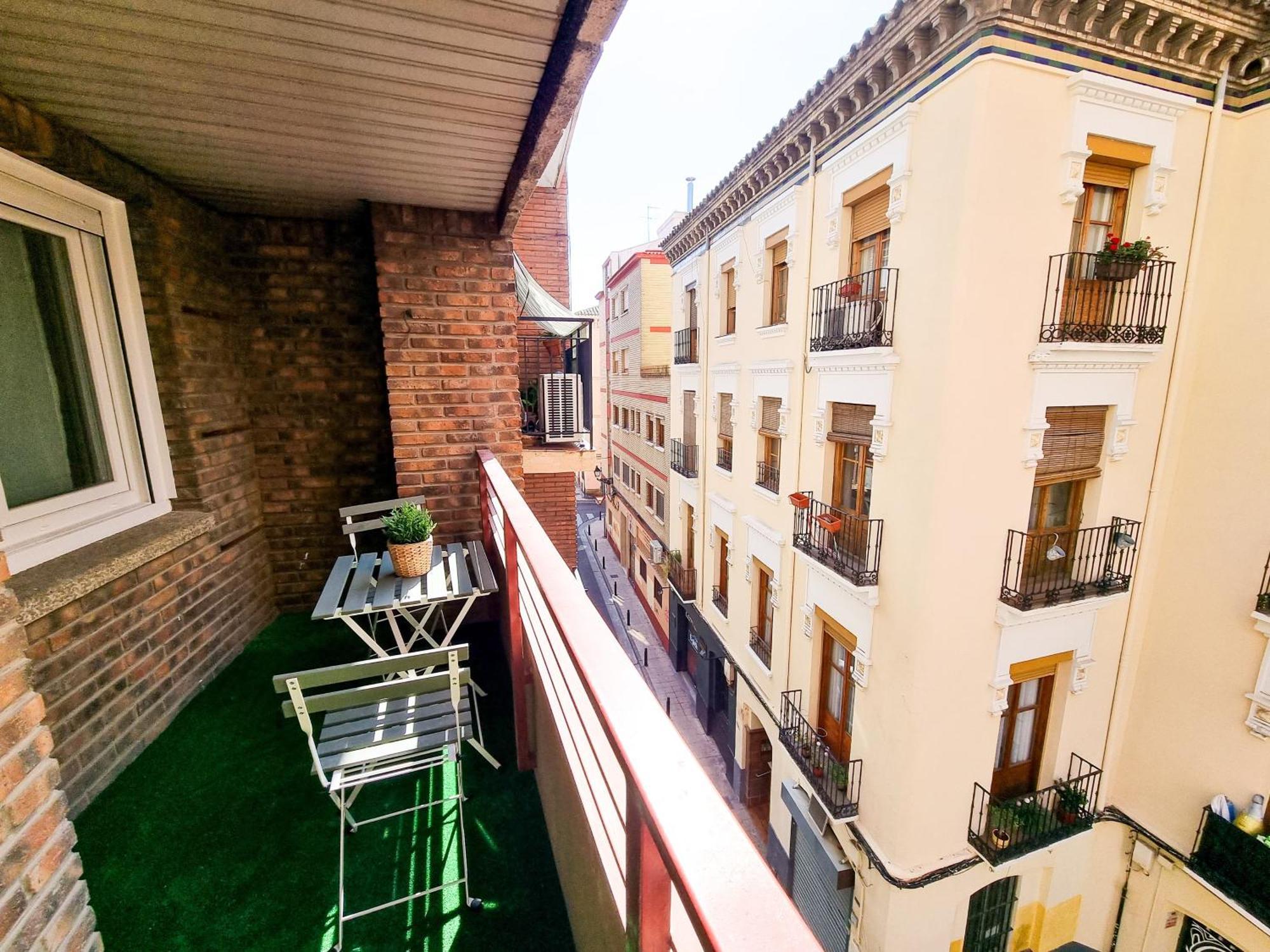 El Teatro Del Pilar Appartement Zaragoza Buitenkant foto